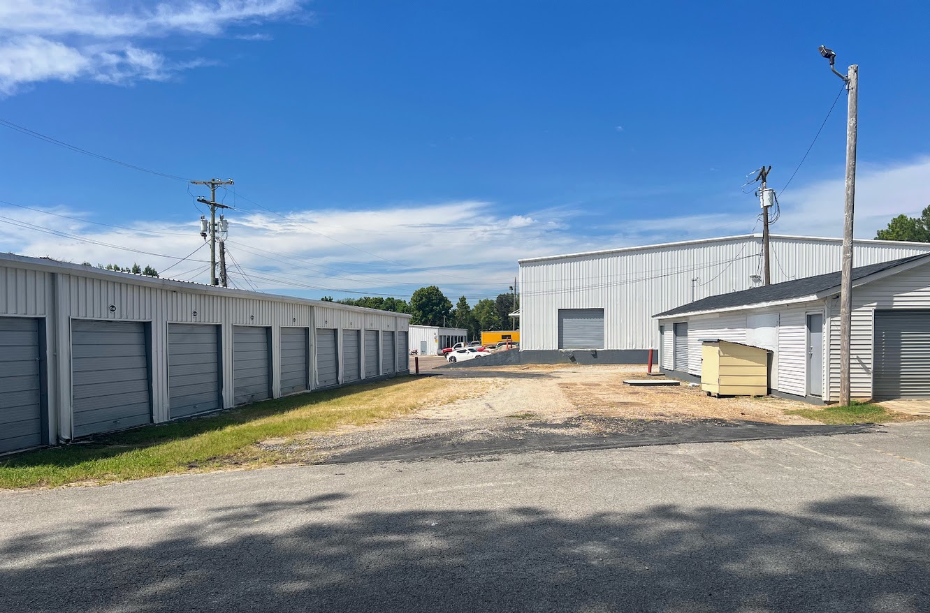 Interior Storage, DriveUp Access & RV/Boat/Vehicle Parking in Jackson